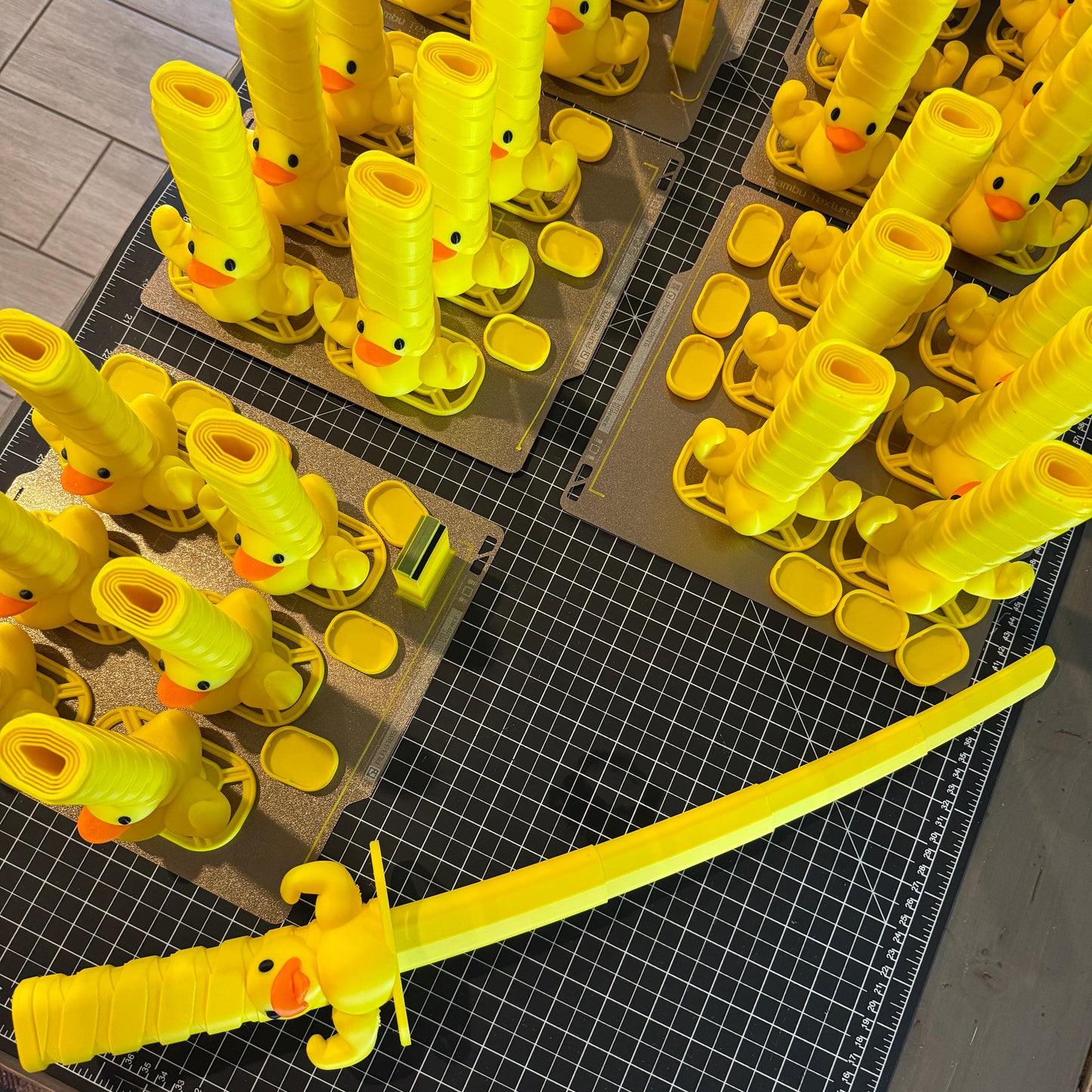 SwoleDuck Samurai Retractable Sword